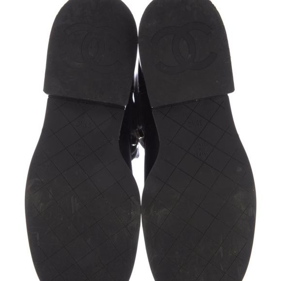 Chanel Combat Boots Interlocking CC Logo Size: 5.5 | IT 35.5
@chanel #chanel - Picture 5 of 5